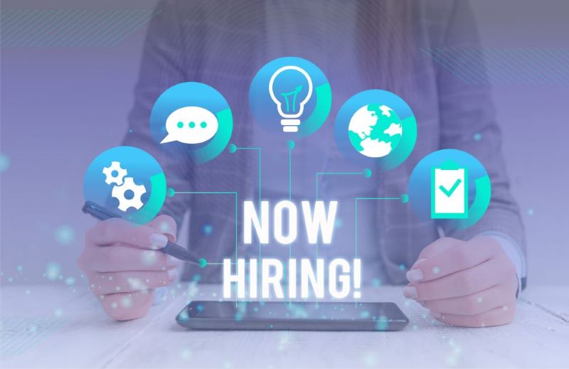 Top Tips for Effective Online Job Posting for Travel Agents